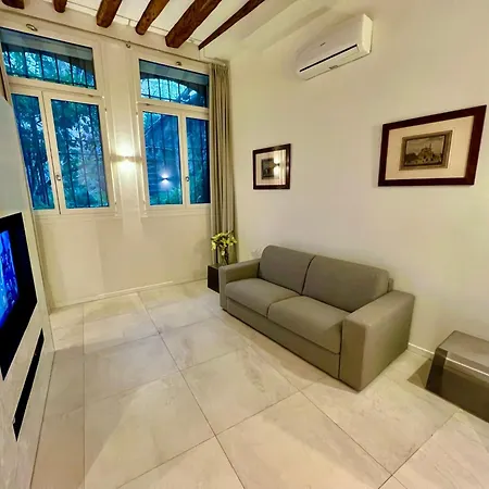 Apartment Madoneta *